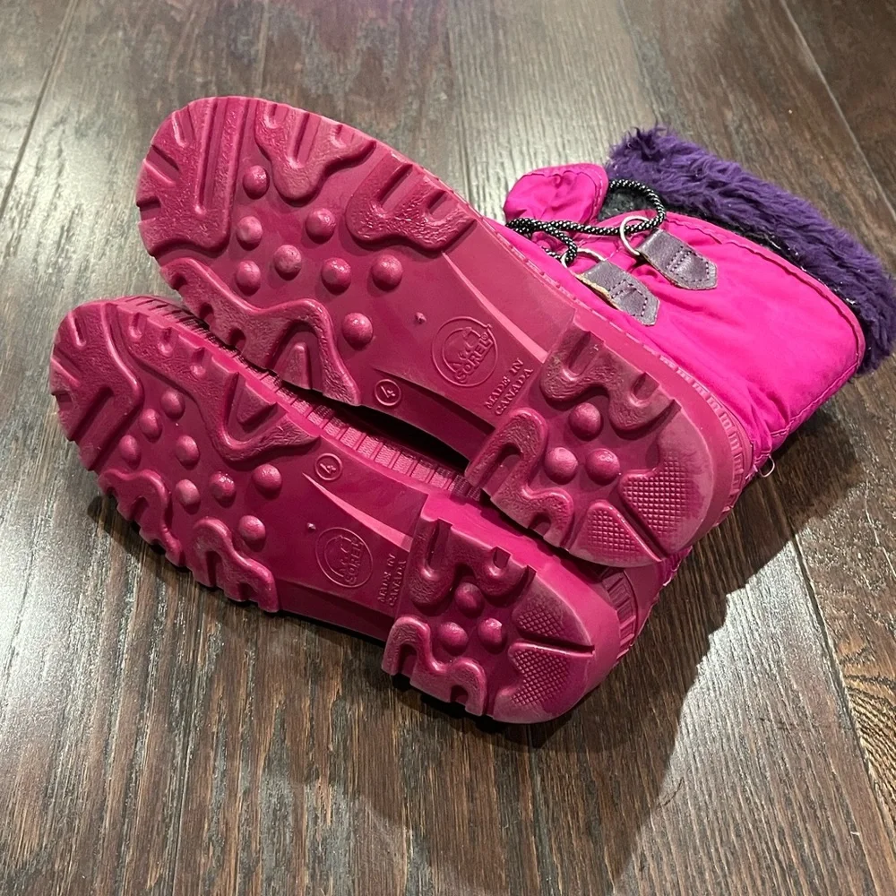 Sorel Girls Flurry Pink Winter Boots Size 4 Insulated Snow Shoes